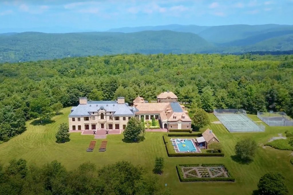 Celebrity Home in Connecticut