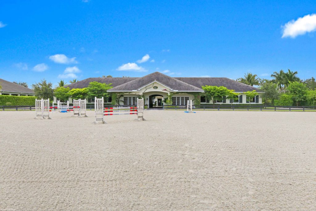 Exquisite Wellington Equestrian Estate