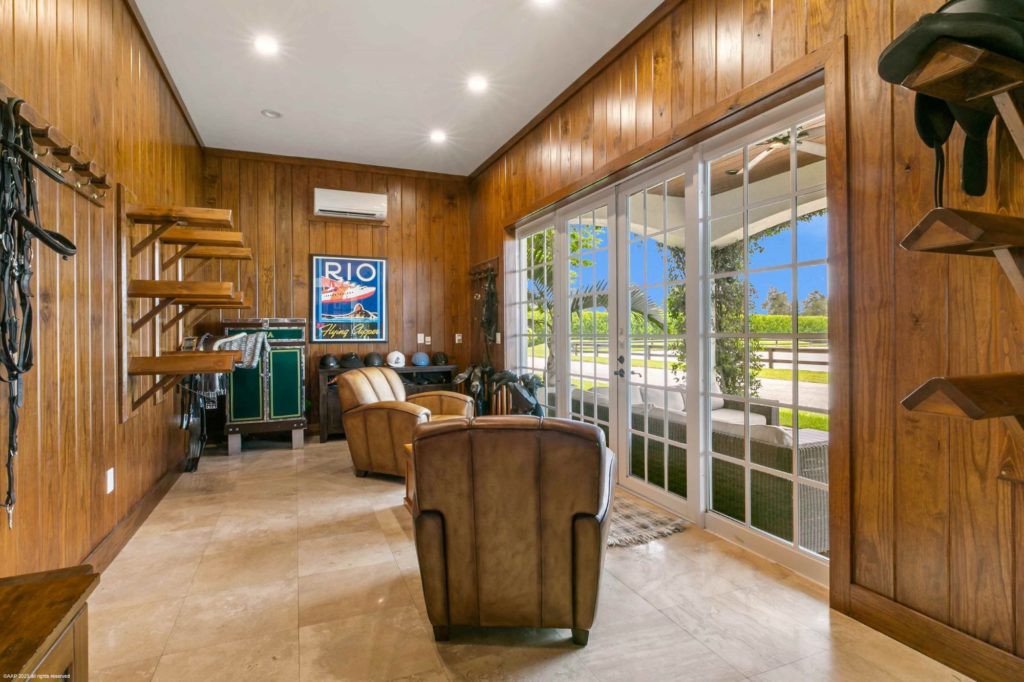 Exquisite Wellington Equestrian Estate