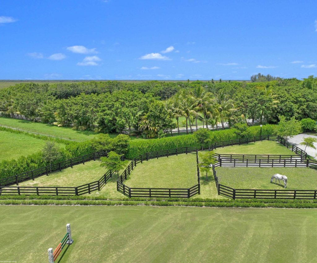 Exquisite Wellington Equestrian Estate