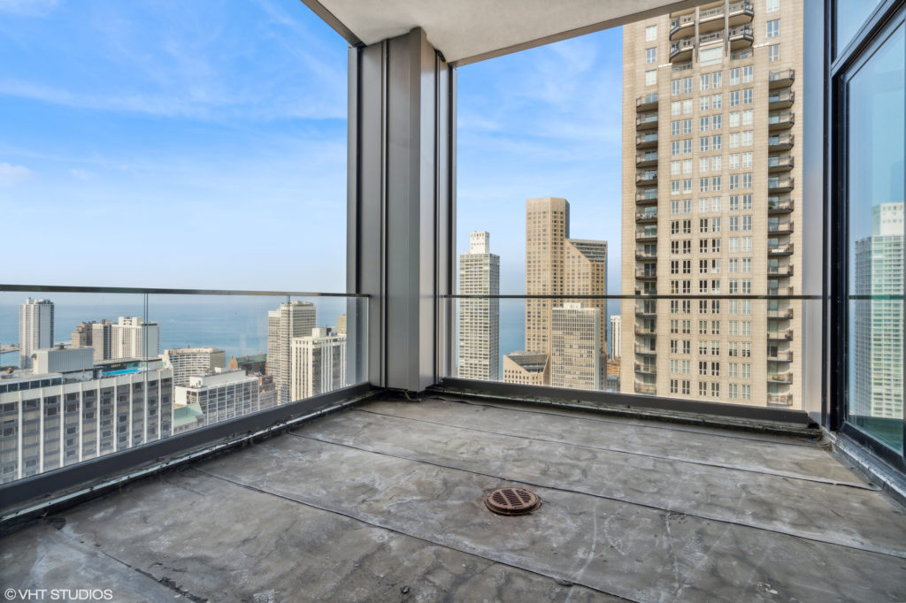 Rare Prestigious Chicago Penthouse