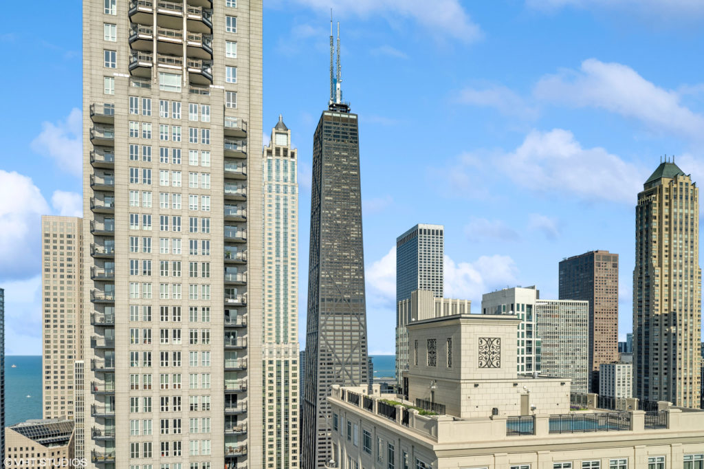 Rare Prestigious Chicago Penthouse